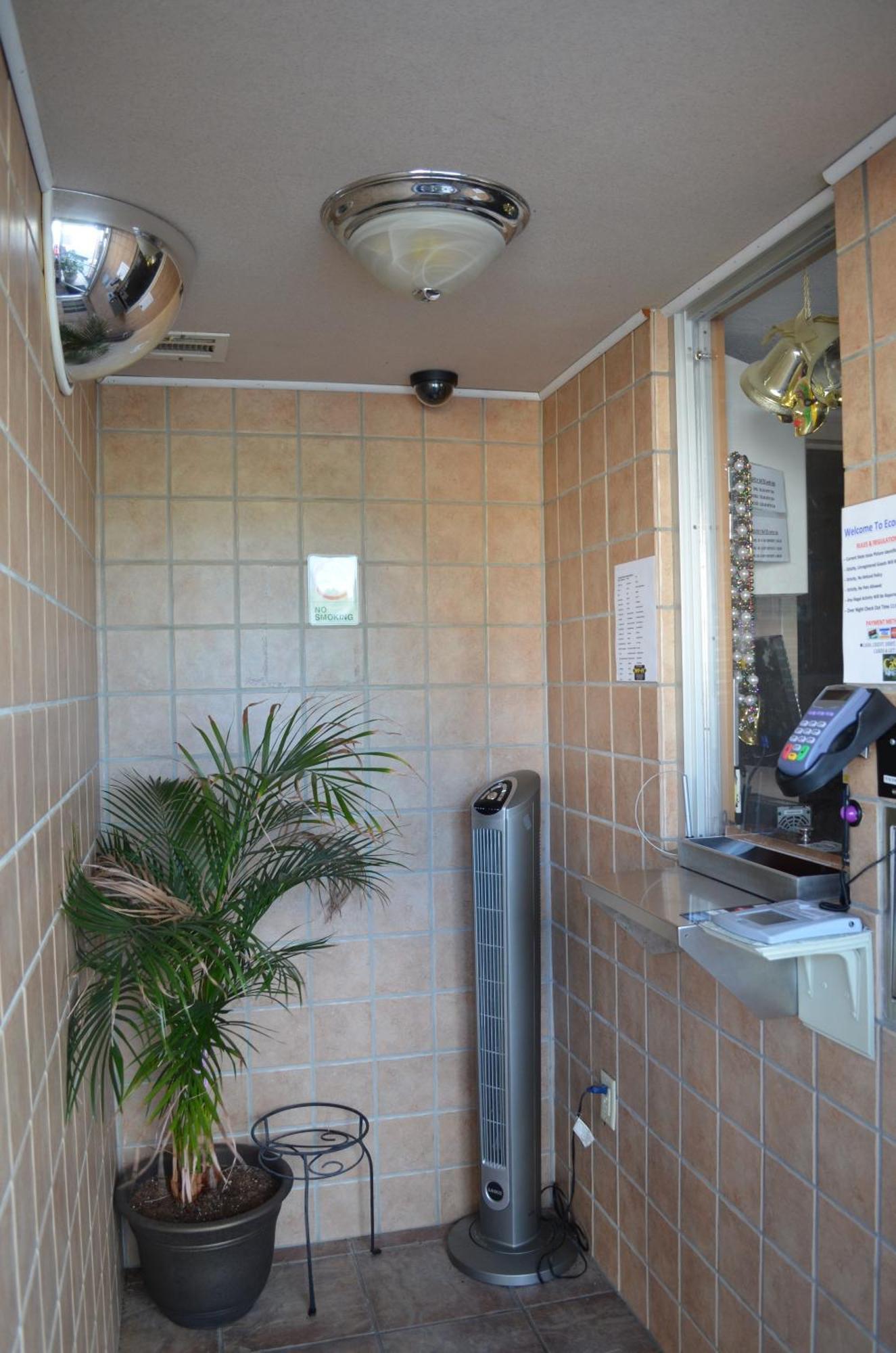 Economy Inn New Orleans Arabi Екстер'єр фото