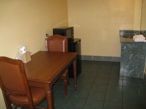 Economy Inn New Orleans Arabi Екстер'єр фото